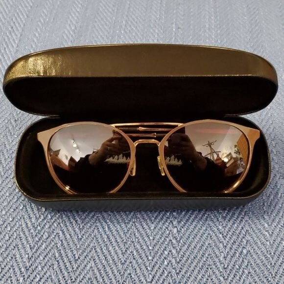 Jessica Simpson Sunglasses Saks Fifth Avenue Hard Case Glasses WOMEN'S WOMAN'S - Picture 14 of 15